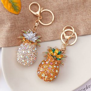 Metal Diamond Pineapple Keychain