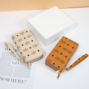 Bear Printed Double Zipper Multi-Card Portable Wristlet Wallet