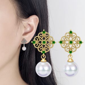 Pattern Green Diamond Pearl Earrings