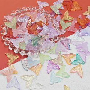 25pcs 20mm Czech Glass Fish Tail